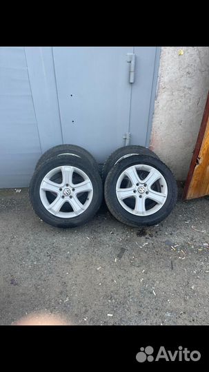 Nokian Tyres Hakkapeliitta 8 SUV 235/55 R17