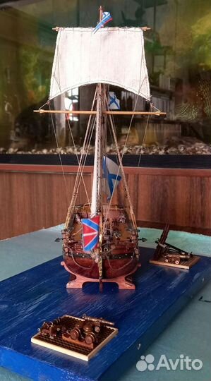 Палубный бот 