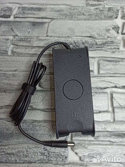 Блоки питания для ноутбуков Dell 90вт