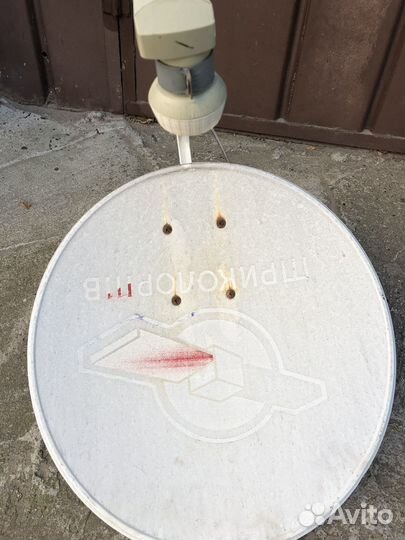 Тарелка триколор тв