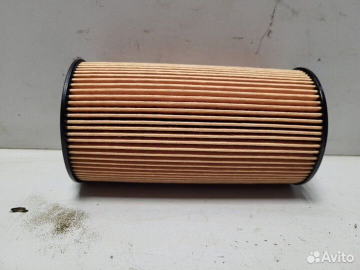 Фильтр масляный Volkswagen Passat B6 2005-2010