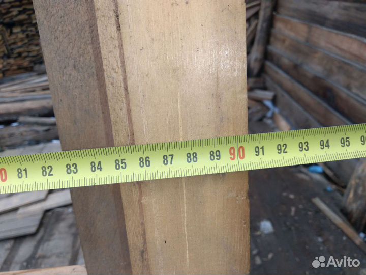 Деревянная оконная рама