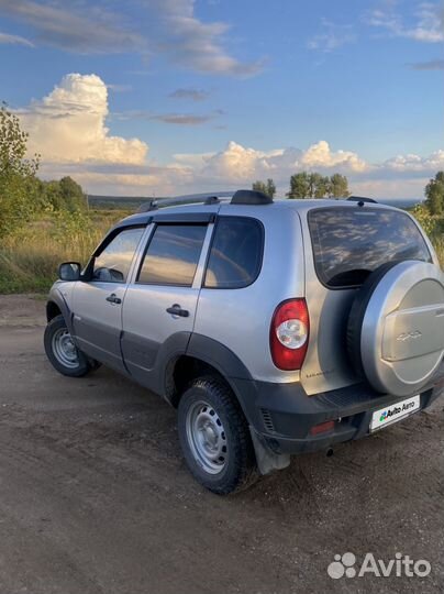 Chevrolet Niva 1.7 МТ, 2012, 143 000 км