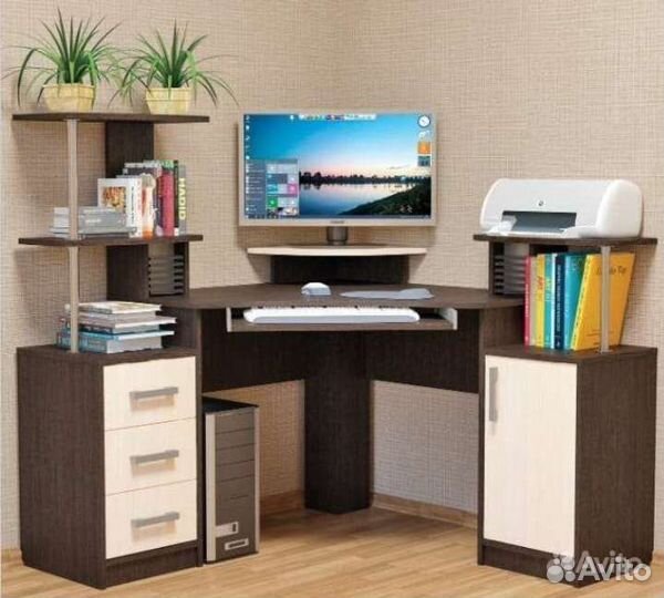Стол письменный, компьютерный с ящиками и полками