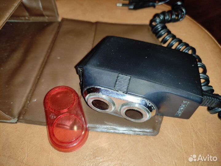 Электробритва Харьков 51 ретро