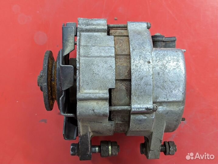 Генератор Газель Волга УАЗ змз-402