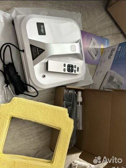 Робот мойщик окон