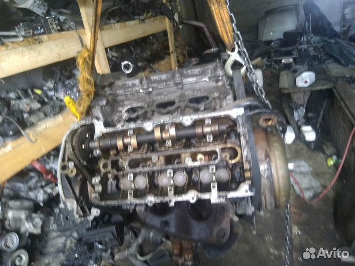 В разборе двс Ягуар Икс-Тайп Jaguar X-Type 2.5