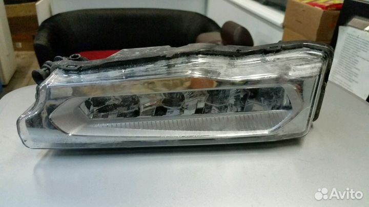 Фара противотуманная дхо правая BMW X4 G02 2018