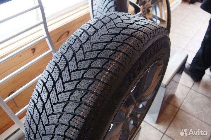 Michelin X-Ice Snow 205/55 R16