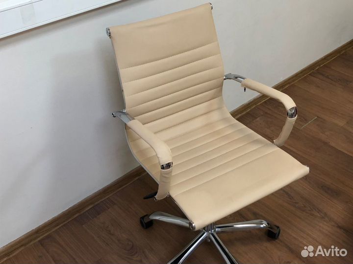 Компьютерное кресло urban