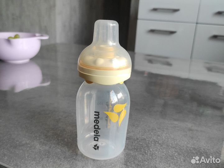 Бутылочка medela calma