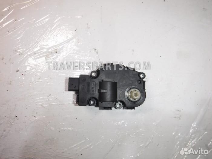 Моторчик заслонки печки