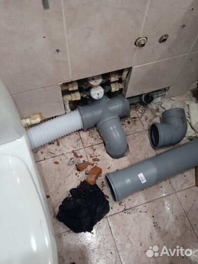 Слесарь сантехник