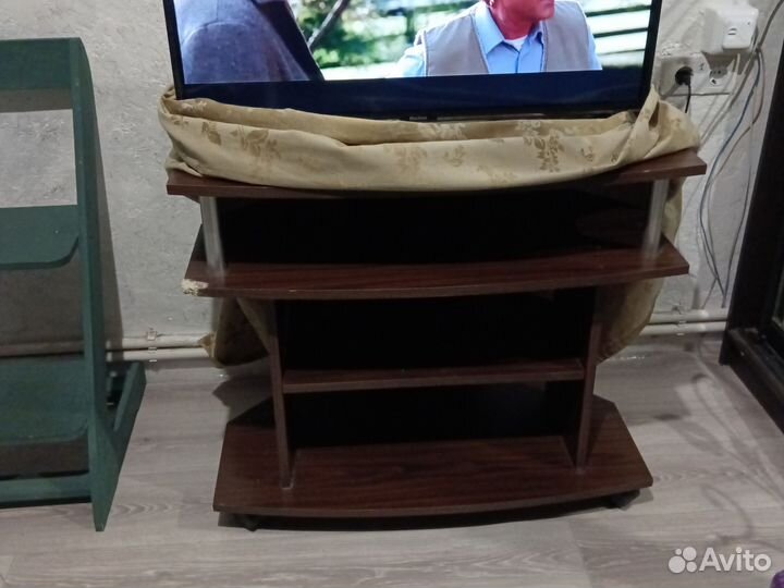 Тумба под телевизор бу