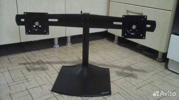 Кронштейн ergotron для двух мониторов