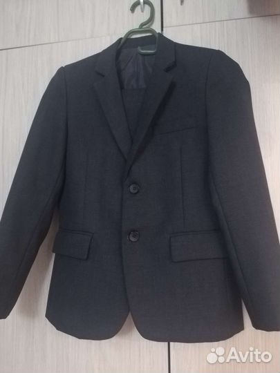 Школьный костюм