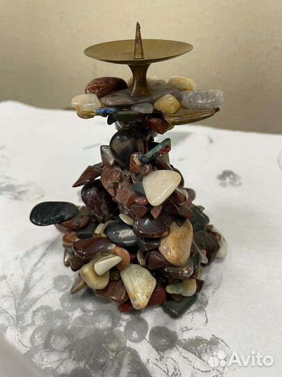 Подсвечник из натуральных камней