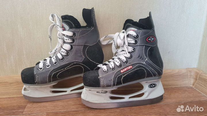 Коньки хоккейные Easton Synergy 50 31 размер