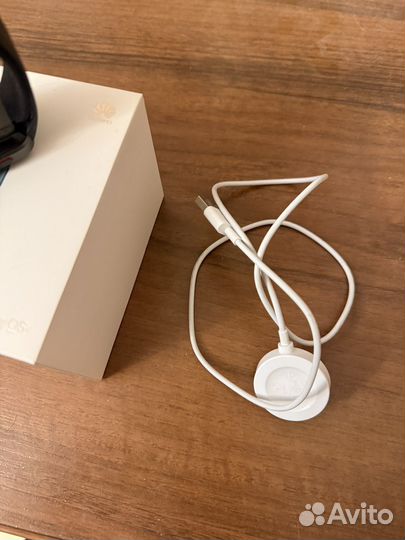 Часы Huawei watch D