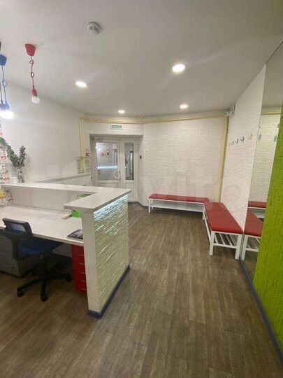 Помещение свободного назначения, 100 м²