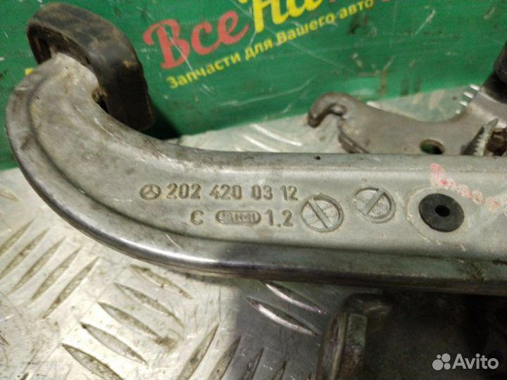 Педаль газа Mercedes-Benz W202 седан