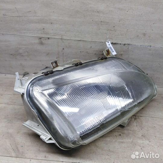 Фара передняя правая Ford Galaxy