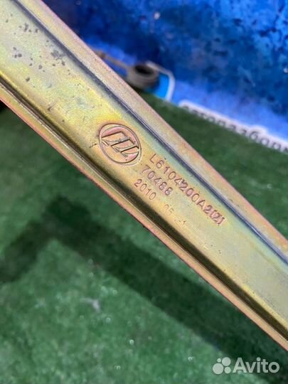 Стеклоподъемный механизм передний правый Lifan