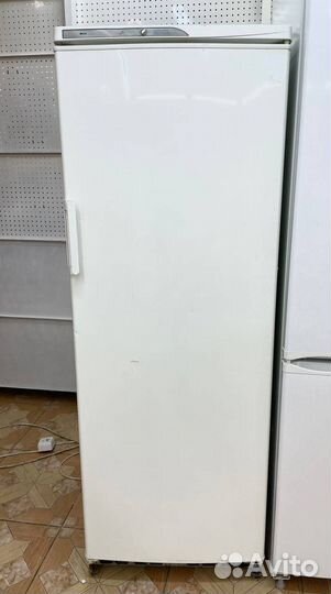 Морозильная камера No Frost Stinol 106 EL 167 см