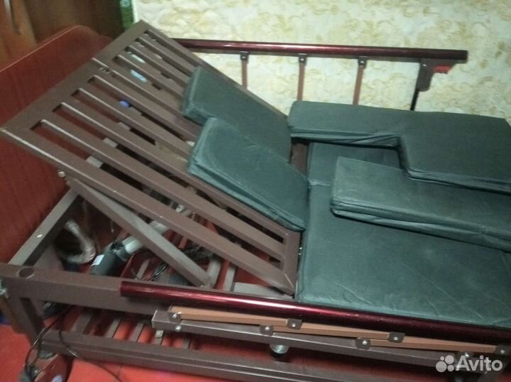 Медицинская кровать с электроприводом