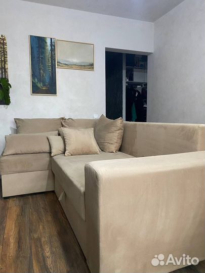 Угловой диван антивандальный