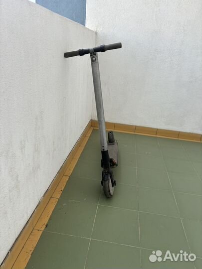 Ninebot kickscooter ES