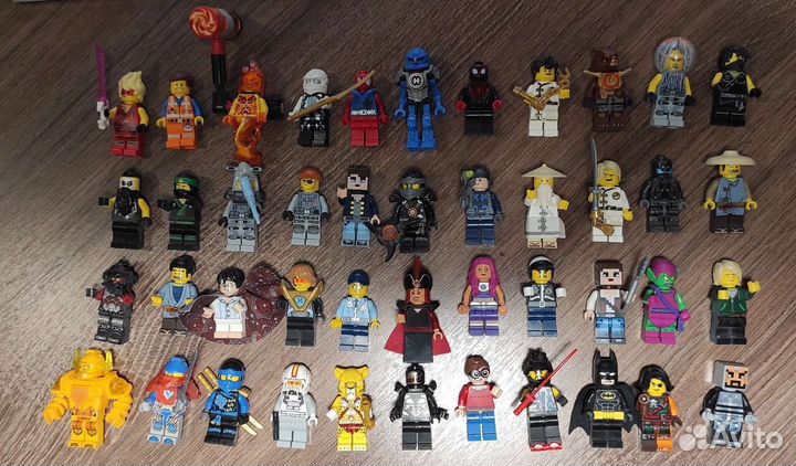 Lego минифигурки оригинал
