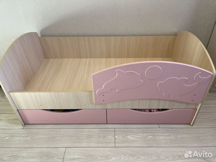 Кровать детская с бортиком
