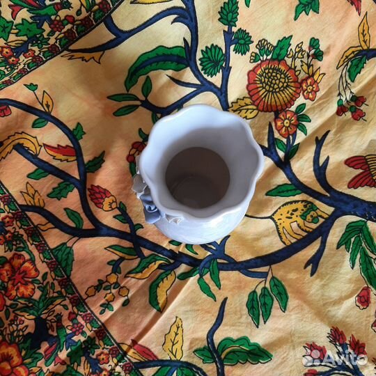 Фарфоровая ваза миниатюрная в отличном состоянии