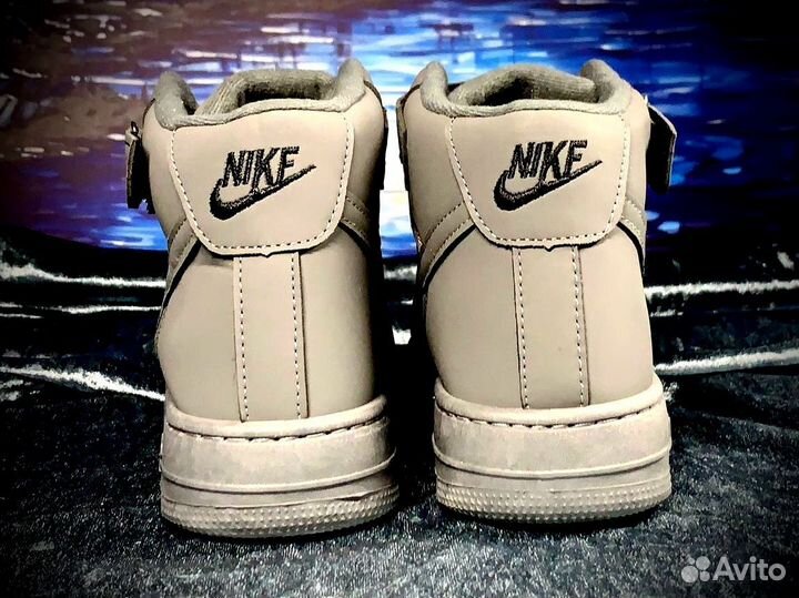 Кроссовки Nike Air Force