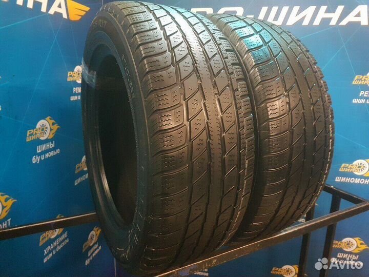 GT Radial Champiro WT-AX 235/55 R17