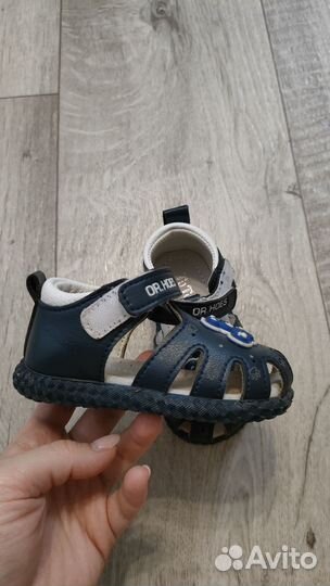 Сандали детские