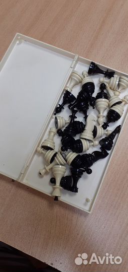 Советские магнитные шахматы. Дорожные