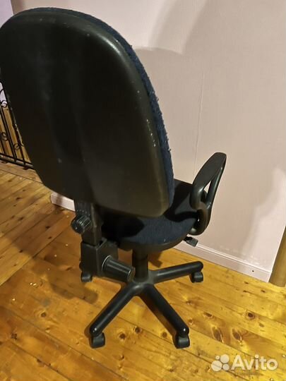 Компьютерное кресло