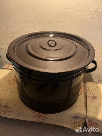 Кастрюля эмалированная 40 литров