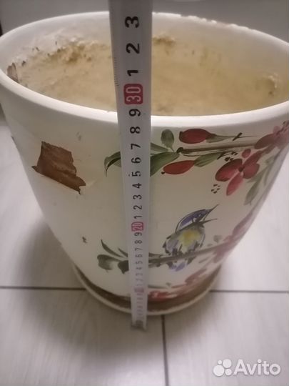 Горшок для цветов большой глиняный