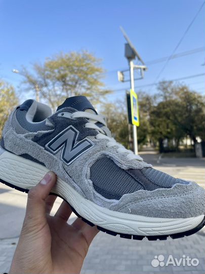 Кроссовки New Balance 2002R