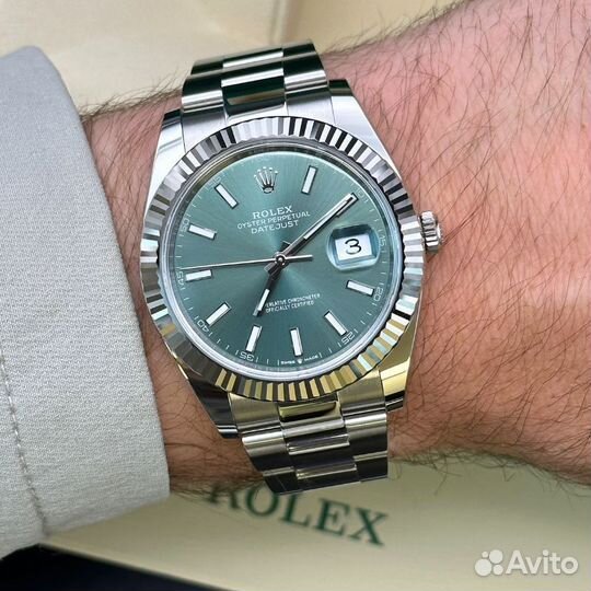 Rolex Datejust 41mm Green Dial Oyster