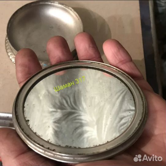 Пудреница с зеркалом,шкатулка мельхиор эмаль, типа