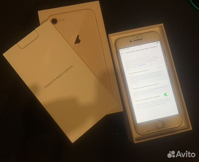 iPhone 8, 64 ГБ