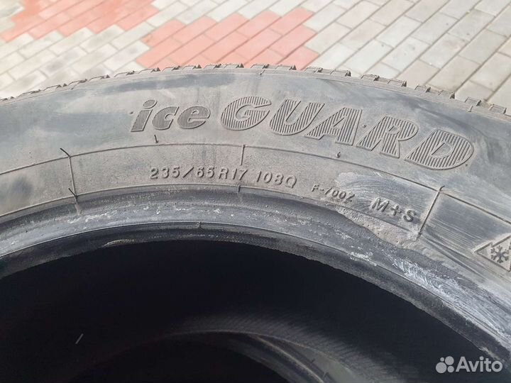 Yokohama Ice Guard F700Z 235/65 R17 108Q