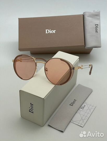 Солнцезащитные очки Dior