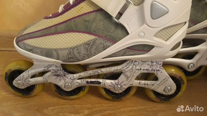 Роликовые коньки женские р.39