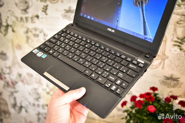 Стильный тонкий нетбук \ ультрабук asus